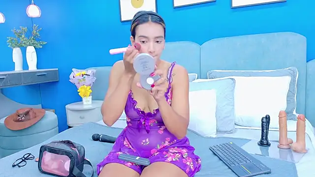 lixie peyton online show from 03-24-26, 01:38