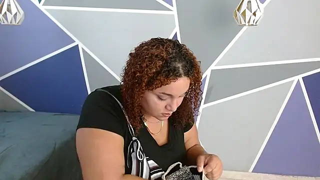 Yera carey online show from 11-21-25, 11:53