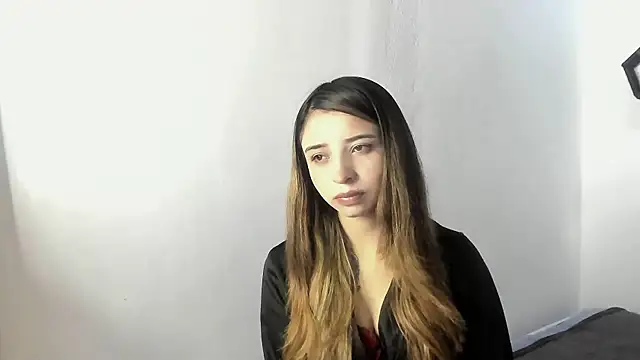 x jules  online show from 12-14-25, 07:51