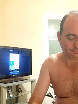 Snapshot of Pollagorda_34877 chatting on 10-19-25, 01:28 Pollagorda 34877 online show from 10-19-25, 01:28