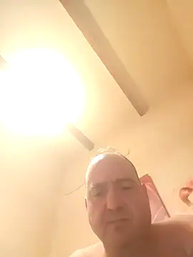 Snapshot of Pollagorda_34877 chatting on 11-23-25, 10:42 Pollagorda 34877 online show from 11-23-25, 10:42