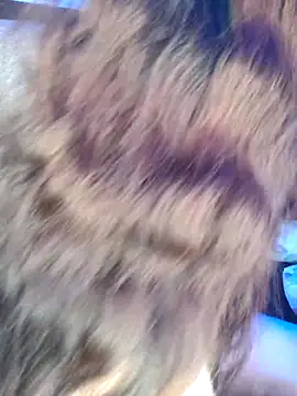 Snapshot of HotLaurha chatting on 10-10-25, 03:49 HotLaurha online show from 10-10-25, 03:49