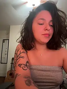 babykalirose online show from 04-10-26, 03:56