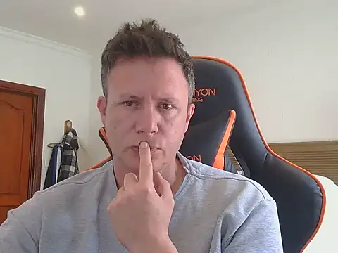 TroyDieselXXX online show from 11-09-25, 08:01