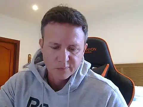 TroyDieselXXX online show from 04-24-26, 07:55