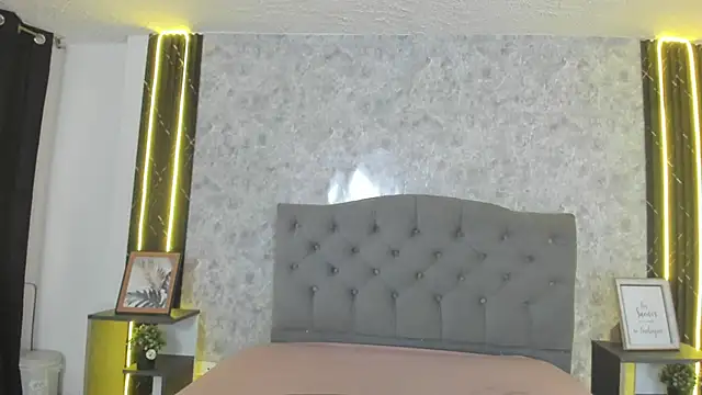 GiannaSlimJB online show from 02-07-26, 07:39