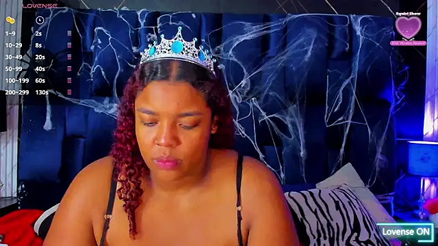 Snapshot of Alaia_Gutierrez chatting on 10-18-25, 09:15 Alaia Gutierrez online show from 10-18-25, 09:15