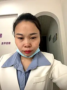 xlj4523 online show from 10-27-25, 04:49