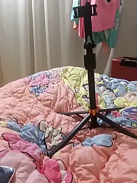 xlj4523 online show from 02-19-26, 03:30