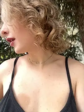 KellyKeler online show from 09-19-25, 11:11