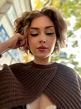 KellyKeler online show from 11-06-25, 01:01