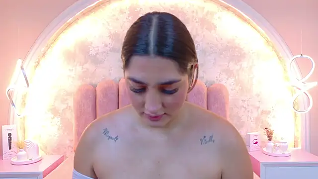 JasmineRhodes online show from 01-07-26, 01:02