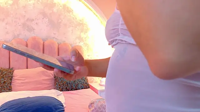 JasmineRhodes online show from 03-04-26, 12:00