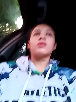 Snapshot of Arii_collins1 chatting on 10-18-25, 12:39 Arii collins1 online show from 10-18-25, 12:39