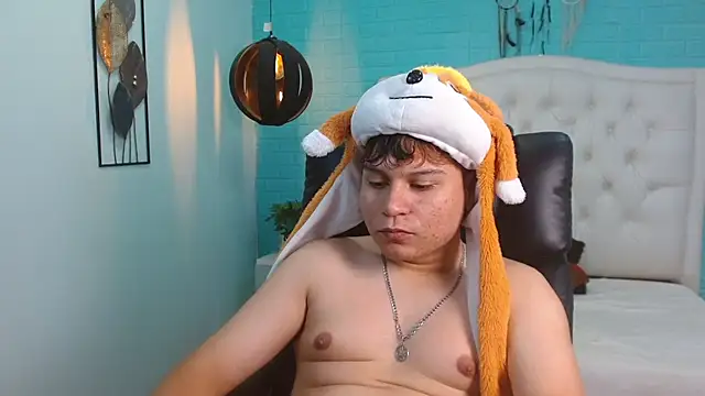 Snapshot of dondanys chatting on 10-02-25, 07:54 dondanys online show from 10-02-25, 07:54