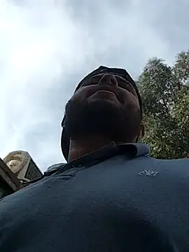 Snapshot of Todasmias420 chatting on 11-11-25, 10:10 Todasmias420 online show from 11-11-25, 10:10