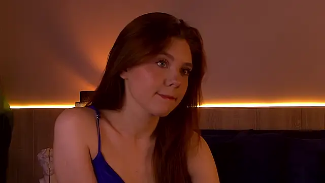 Snapshot of Nora__Ray chatting on 10-18-25, 07:03 Nora Ray online show from 10-18-25, 07:03