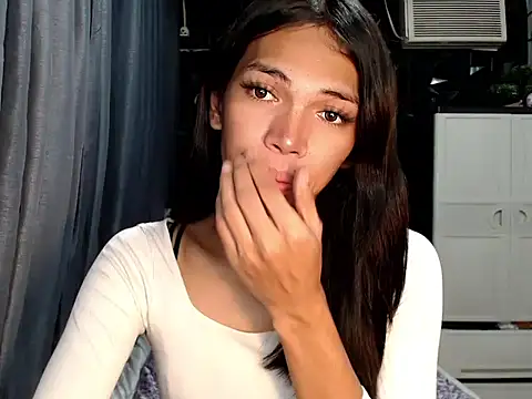 Snapshot of ladyhotcuming chatting on 06-01-26, 06:42 ladyhotcuming online show from 06-01-26, 06:42