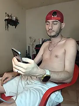 Snapshot of bigcockwhite777 chatting on 10-02-25, 12:39 bigcockwhite777 online show from 10-02-25, 12:39