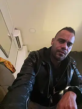 futy-doll online show from 02-15-26, 05:48