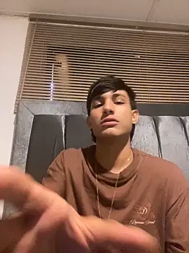 cody fox10 online show from 09-25-25, 07:06