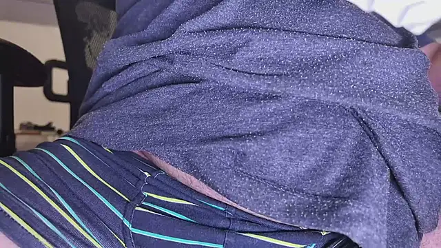 Snapshot of ozmsg chatting on 10-21-25, 05:30 ozmsg online show from 10-21-25, 05:30