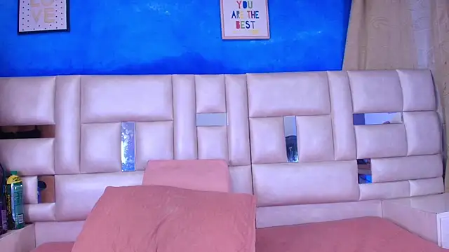 emmacurvy online show from 09-17-25, 03:08