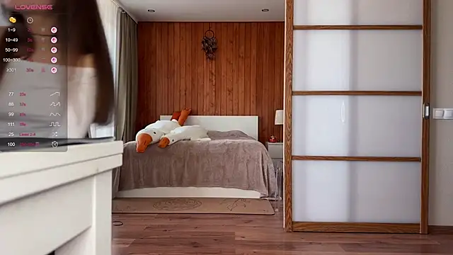 PlumyBun online show from 09-17-25, 04:25