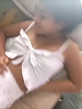 Fernanda30 online show from 09-18-25, 07:27