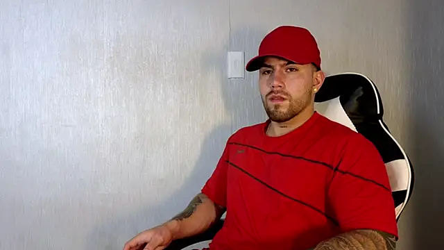 Snapshot of Ades_Lowe chatting on 09-23-25, 11:57 Ades Lowe online show from 09-23-25, 11:57