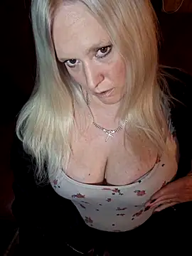 Bouncy-Bella28X online show from 01-31-26, 11:03