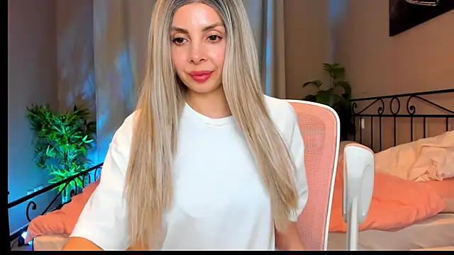 VelvetEliza online show from 04-03-26, 08:18