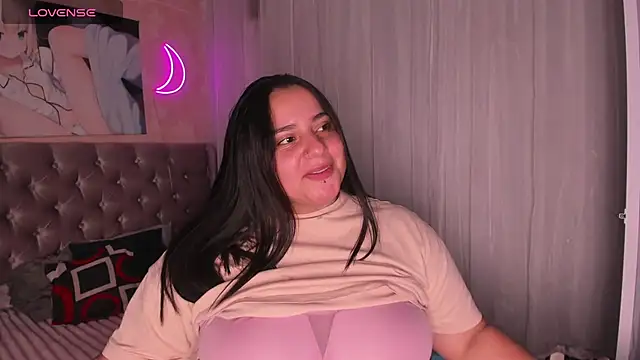 Snapshot of artemisa19 chatting on 09-27-25, 10:53 artemisa19 online show from 09-27-25, 10:53