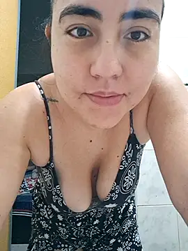 Snapshot of SweettyNaugthy chatting on 09-17-25, 09:55 SweettyNaugthy online show from 09-17-25, 09:55