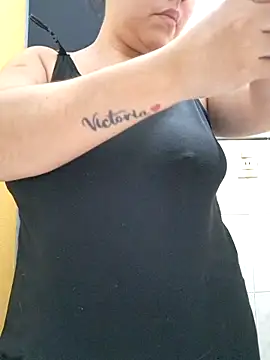 Snapshot of SweettyNaugthy chatting on 09-28-25, 07:36 SweettyNaugthy online show from 09-28-25, 07:36