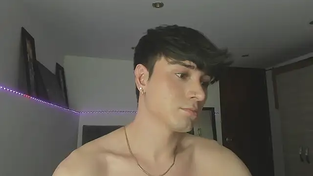 Snapshot of stevve_14 chatting on 11-06-25, 03:18 stevve 14 online show from 11-06-25, 03:18