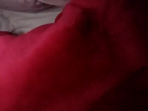 Snapshot of Hottiesophie chatting on 12-16-25, 03:44 Hottiesophie online show from 12-16-25, 03:44