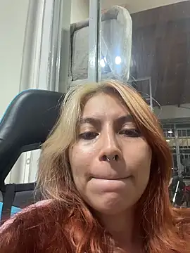 YunoRose  online show from 04-24-26, 03:53