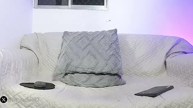 ReyPablo1 online show from 04-19-26, 10:03