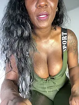 Bustykeyla online show from 12-19-24, 10:53