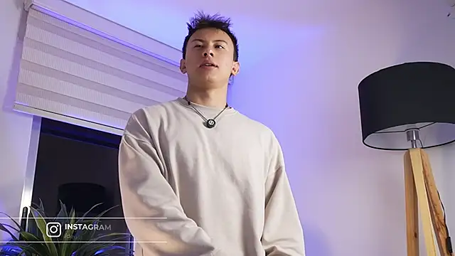 Snapshot of DeusbelliS chatting on 09-21-25, 04:14 DeusbelliS online show from 09-21-25, 04:14