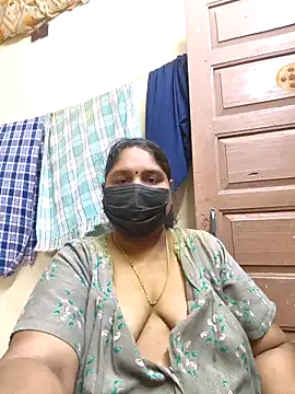 Villageanuty online show from 11-10-25, 06:01