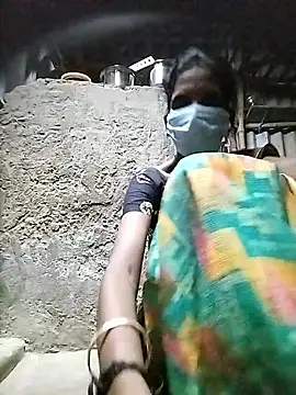 Tamilauntyhot online show from 10-27-25, 01:48