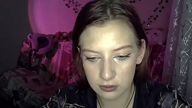 Lily Ember online show from 12-01-25, 06:13