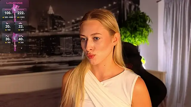 ChristyMarshall online show from 10-02-25, 07:54