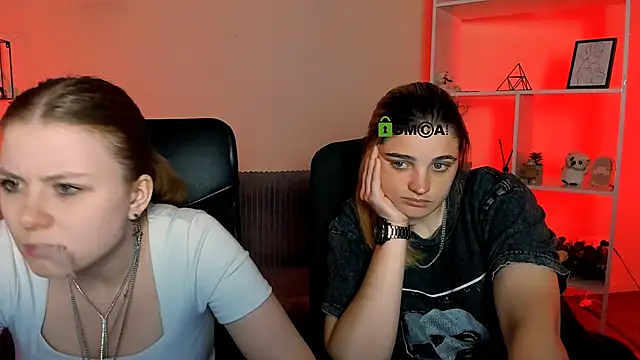 Snapshot of inga_gree chatting on 10-18-25, 06:52 inga gree online show from 10-18-25, 06:52