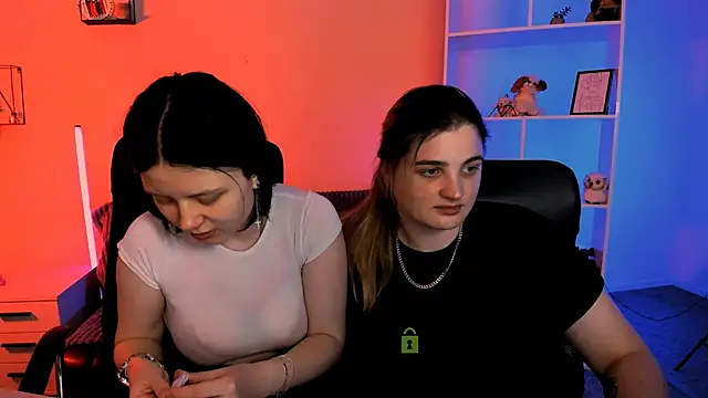 Snapshot of inga_gree chatting on 12-04-25, 07:55 inga gree online show from 12-04-25, 07:55