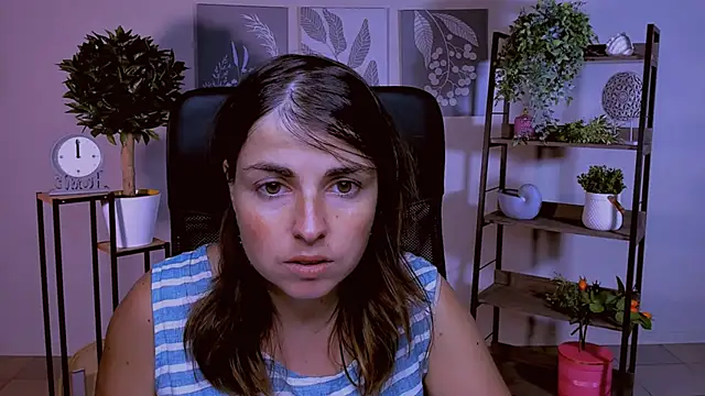 MartaEdams online show from 10-17-25, 06:05