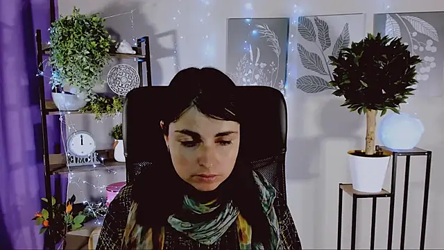 MartaEdams online show from 04-22-26, 06:27