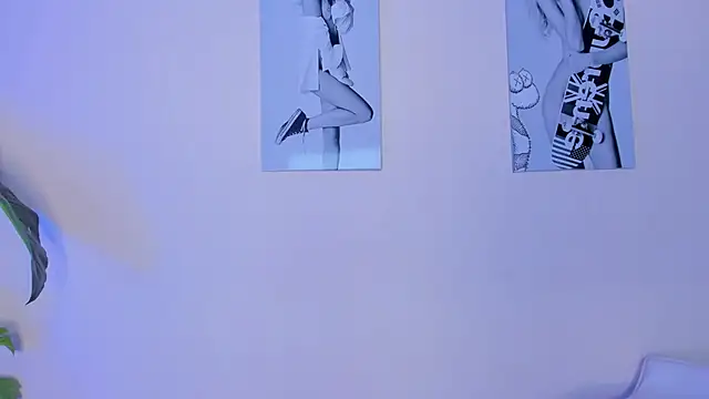 Snapshot of SamayRyann chatting on 12-15-25, 01:15 SamayRyann online show from 12-15-25, 01:15